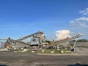 處理時(shí)產(chǎn)80噸的鵝卵石制砂機(jī)價(jià)格是多少？