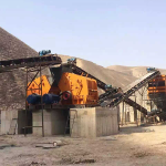 怎样选择颚式破碎机厂家 采石场必须知道的事