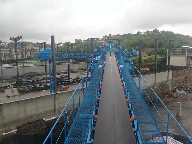 石灰石大型砂石骨料生產(chǎn)線機(jī)械選型及工藝流程 1 石灰石大型砂石骨料生产线机械选型及工艺流程 - 上海丁博重工机械有限公司(images 1)