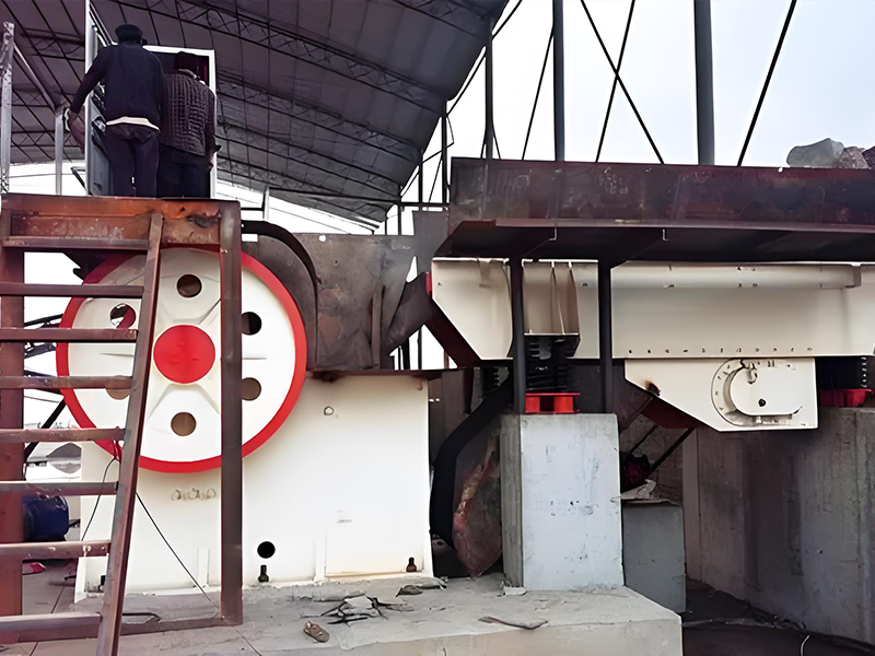 顎式破碎機腔型設(shè)計決定了破碎的效果 1 颚式破碎机腔型设计决定了破碎的效果 - 上海丁博重工(images 1)